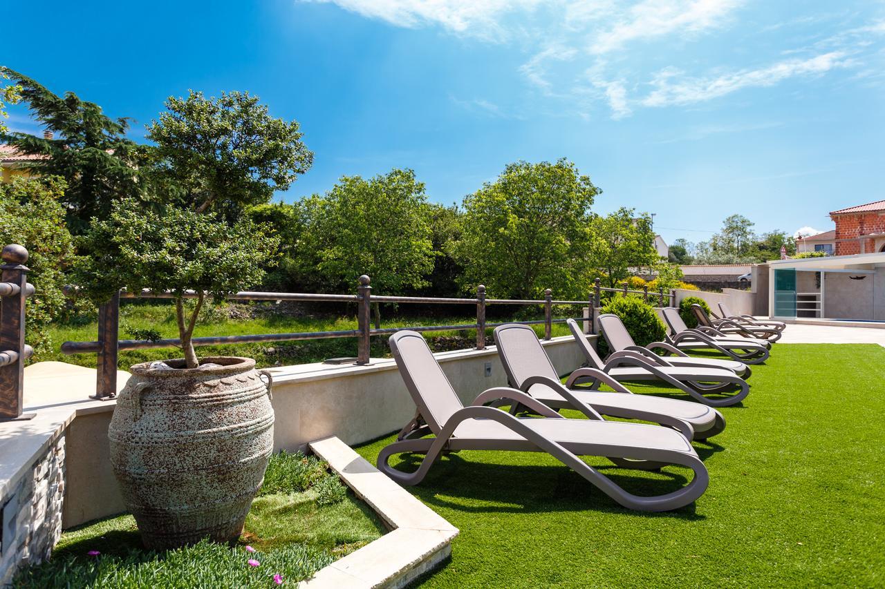 Villa Aria มาลินสกา ภายนอก รูปภาพ